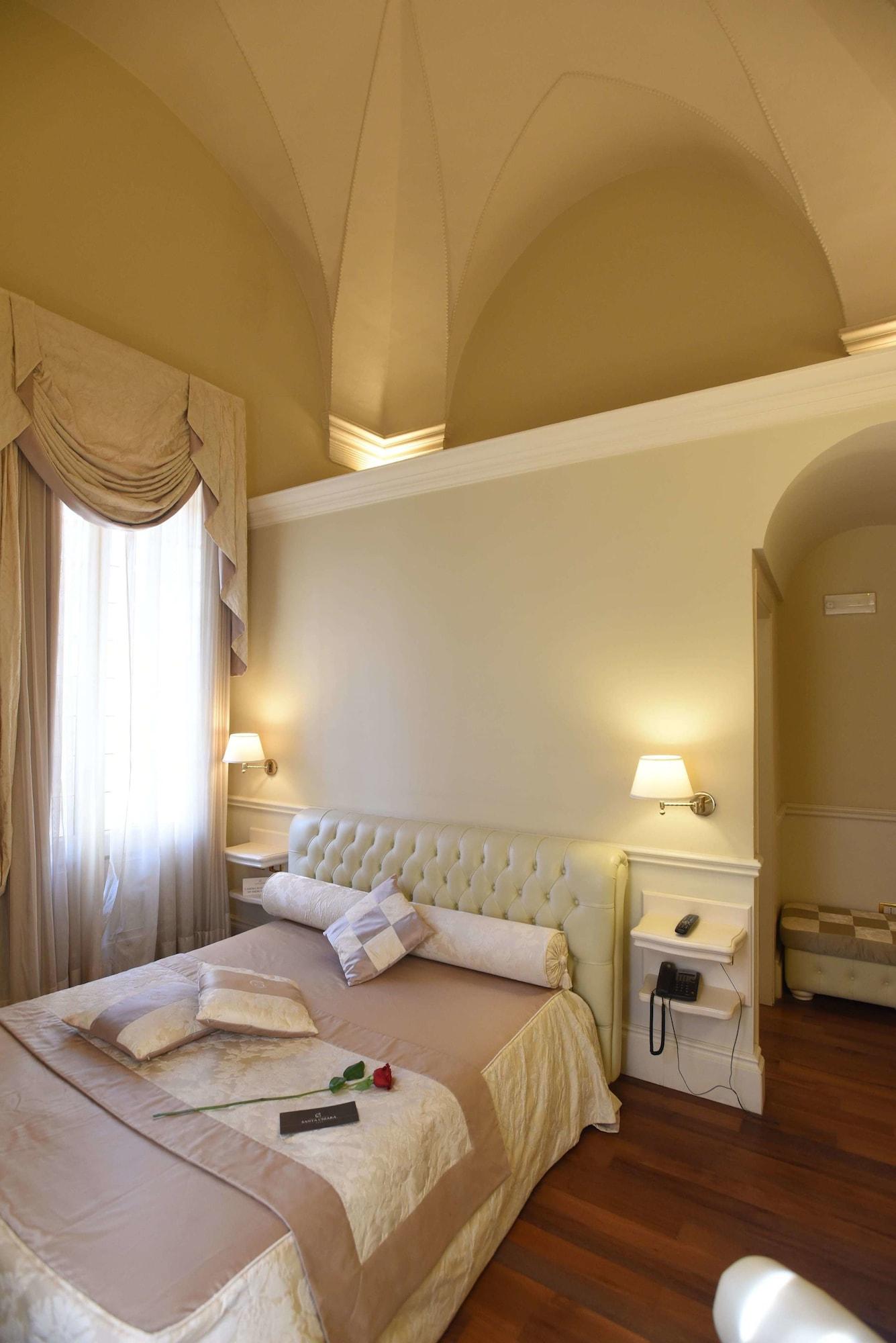 Santa Chiara Hotel 4*