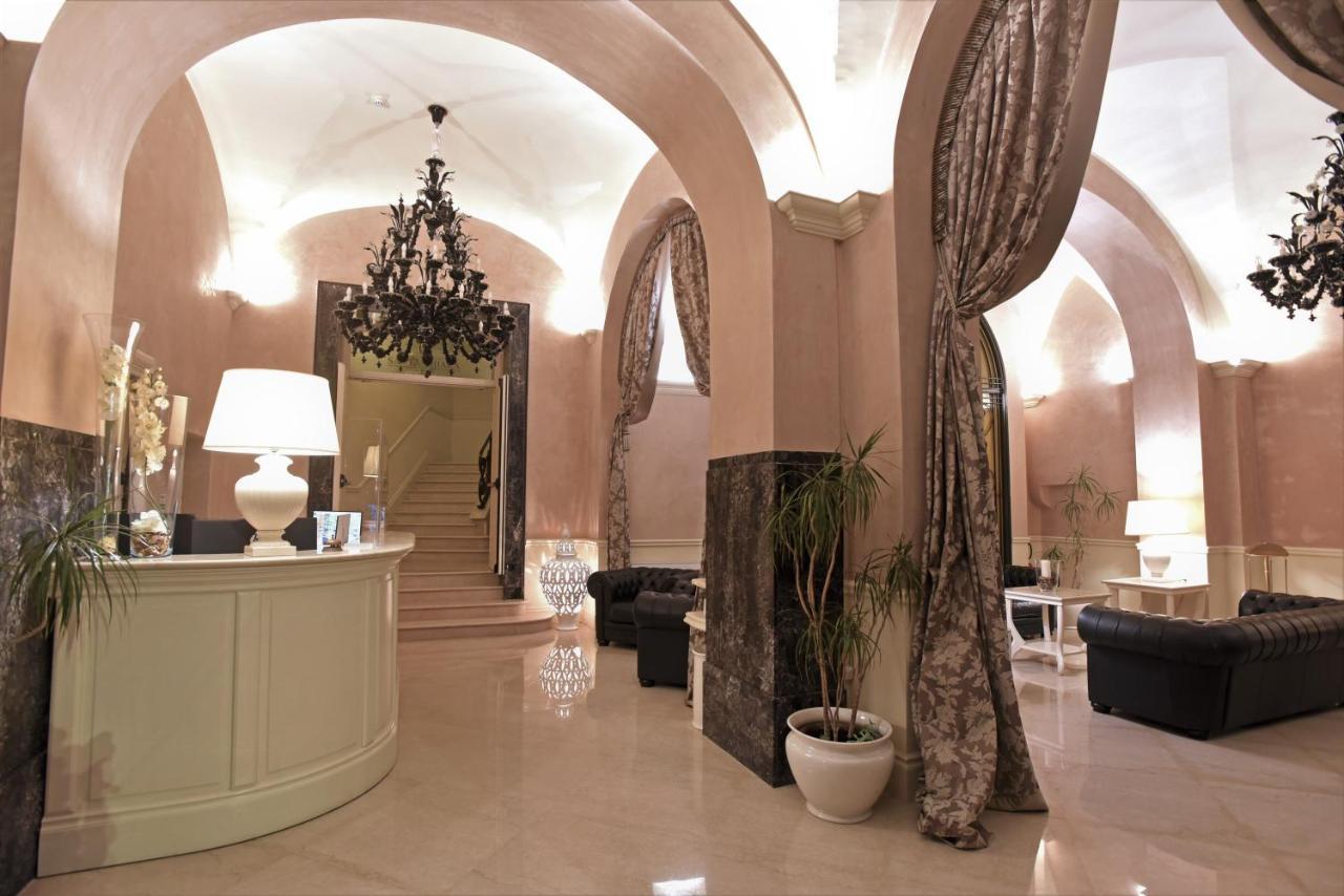 Santa Chiara Hotel 4*